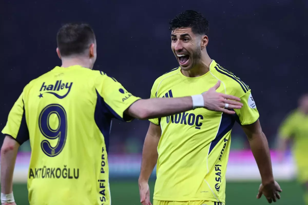 Fener taraftarının sevgilisi Asensio'ya sürpriz teklif