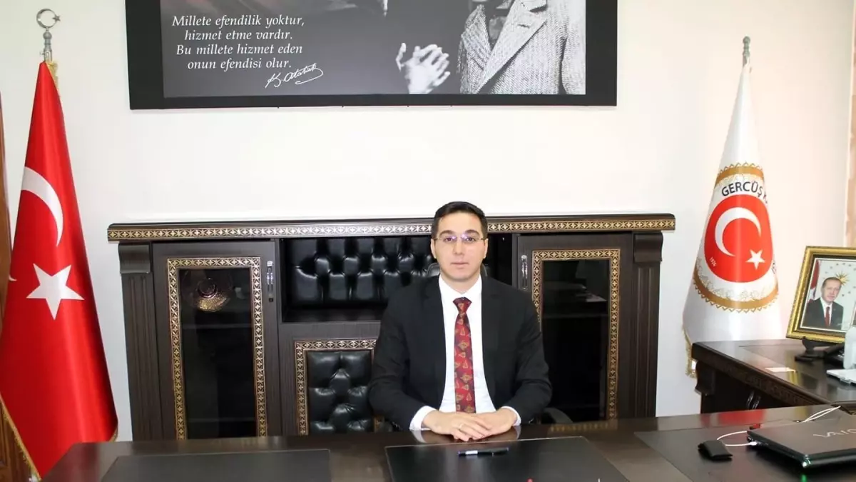 Gercüş Kaymakamı Muhammed Öztaş yılın idarecisi seçildi