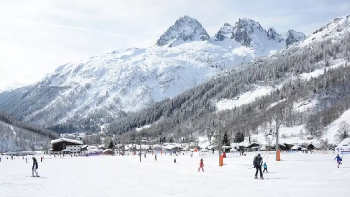 İtalya'da çığ düştü: 2 ölü, 1 yaralı