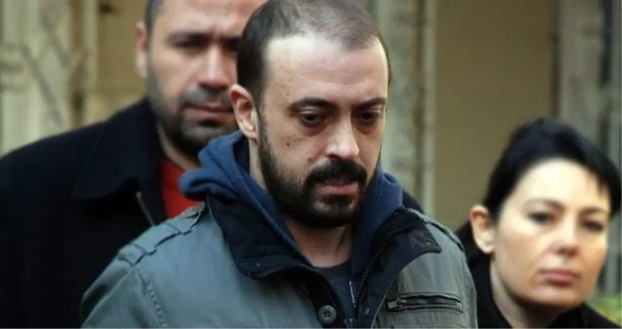 Kerem Altan kimdir, kimin oğlu? Kerem Altan Defne Joy Foster ilişkisi nedir?