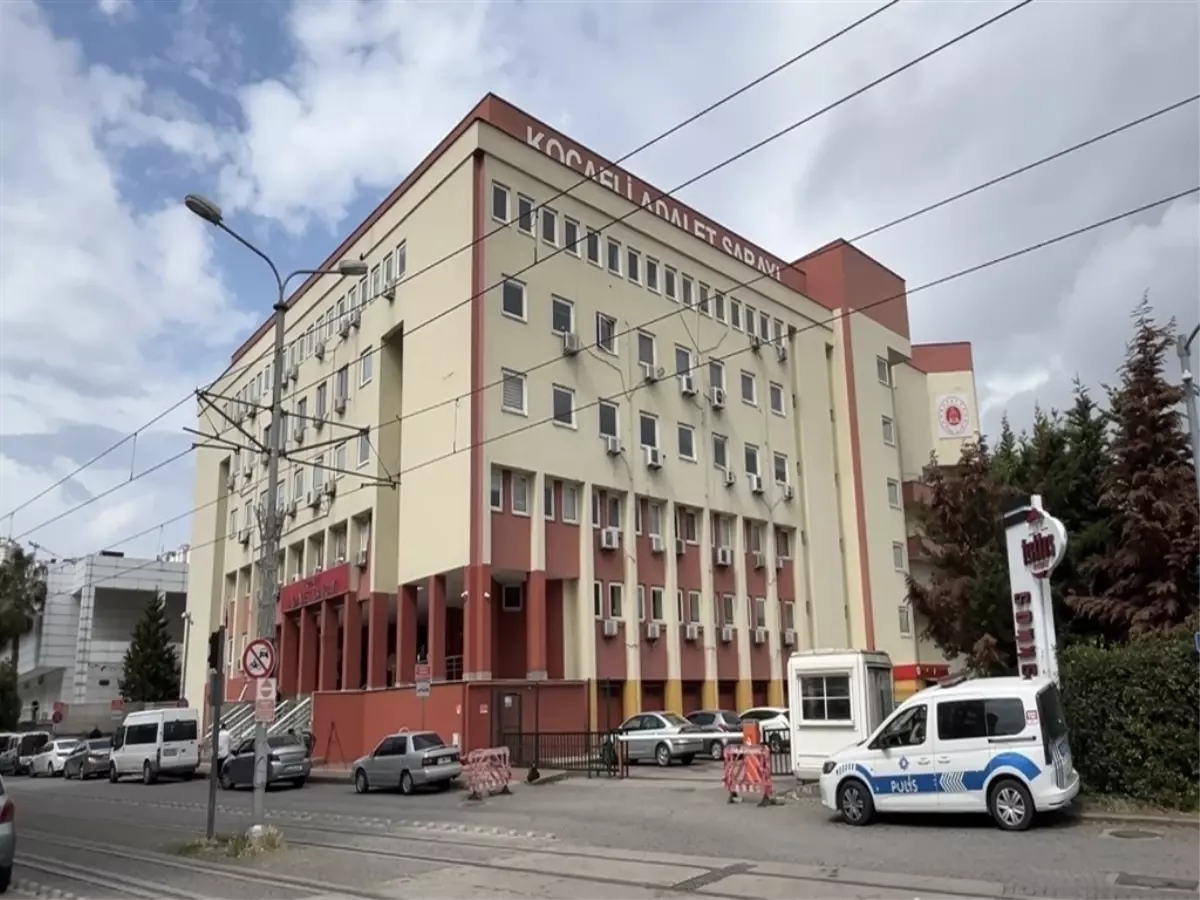 Kocaeli Adliyesi'nde Altın ve Döviz Hırsızlığı: Tutuklu Personel B.B. Yakalandı