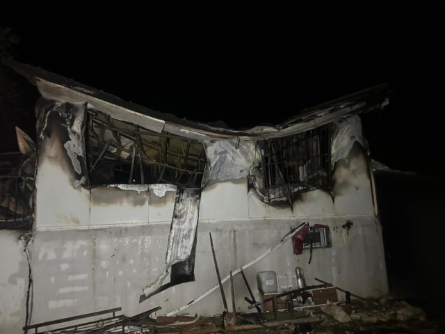 prefabrik evde facia kari koca yanarak can verdi 19571053 3387 m