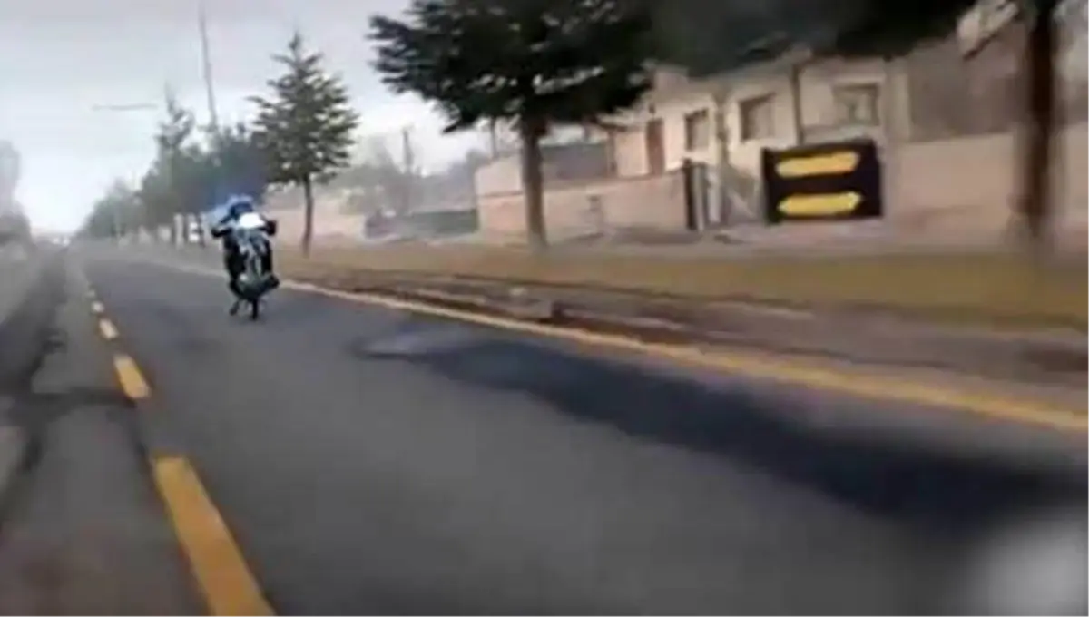 Sanal devriyeye takılan motosiklet sürücüsünün ehliyeti iptal edildi