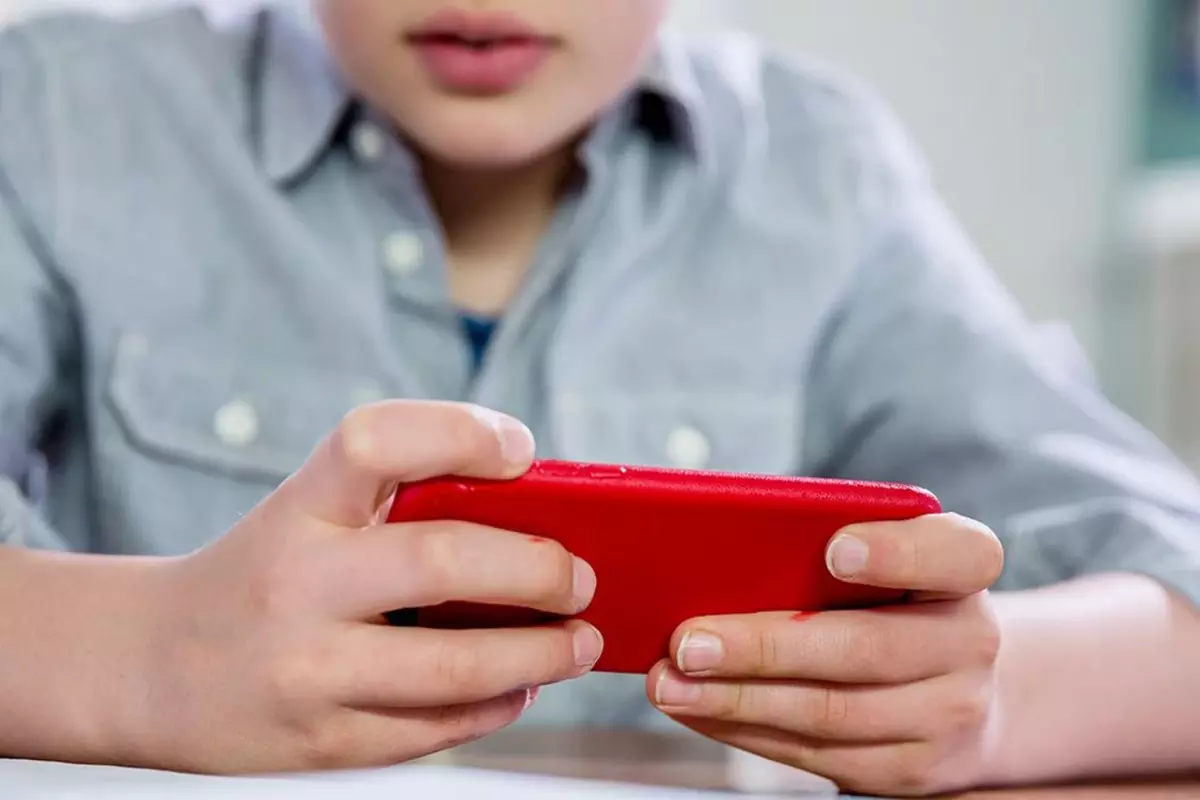 Sosyal medya yasası yolda! Yüz tanıma sistemi, ebeveyn kontrolü...