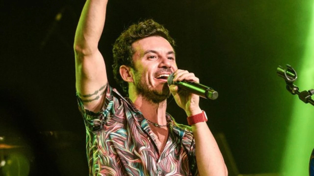 unlu sarkicidan 50 milyonluk araba aciklamasi 19571418 7470 m