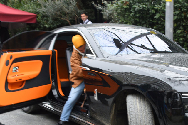 unlu sarkicidan 50 milyonluk araba aciklamasi 19571418 9884 m