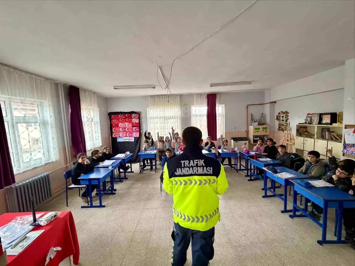 Bilecik'te öğrencilere yönelik trafik eğitimi