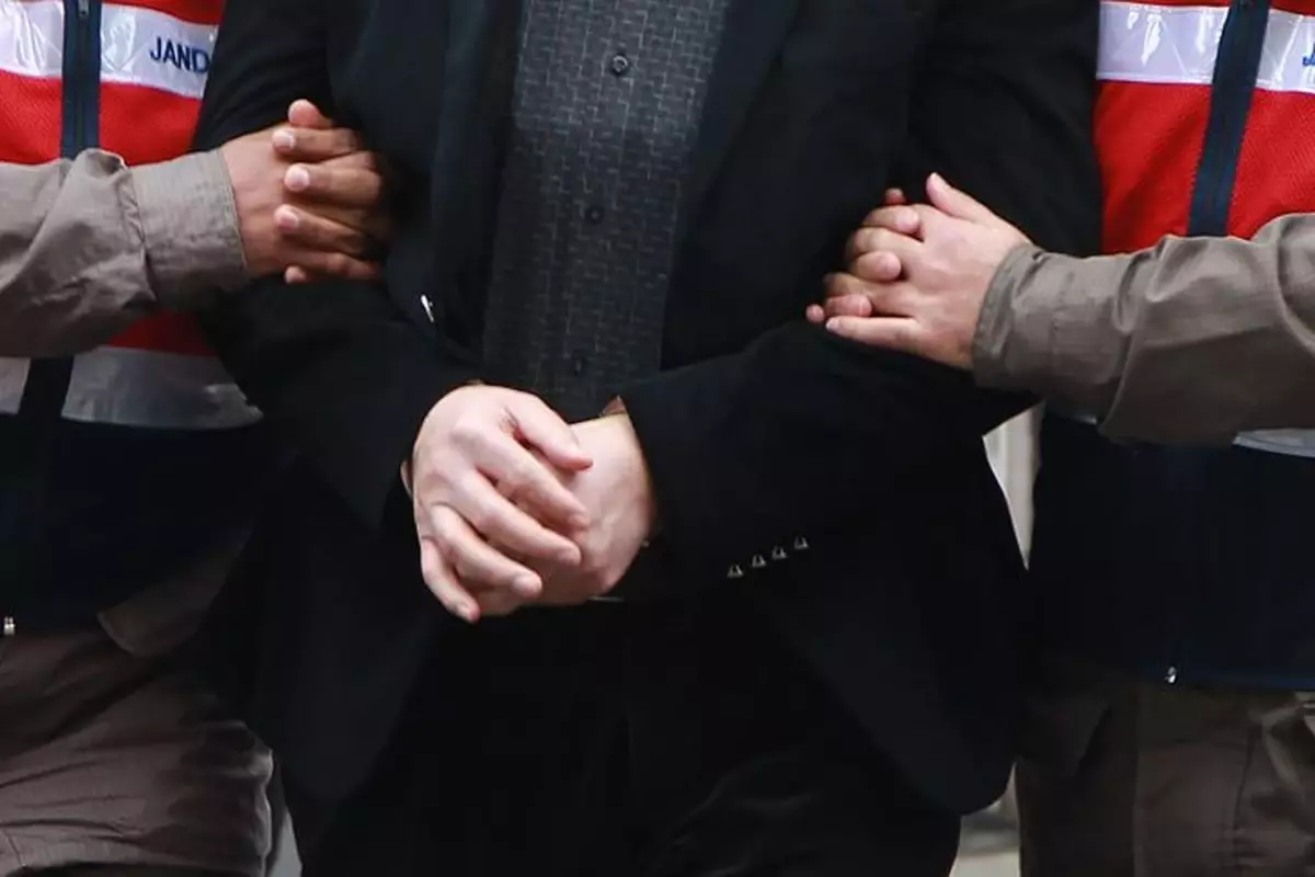 12 ilde dolandırıcılık operasyonu! 60 kişi tutuklandı