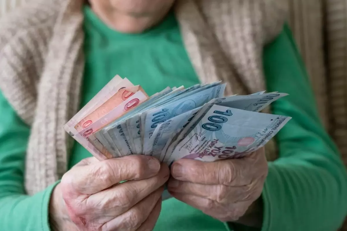 Bu tarihlere dikkat: Kaçıranlar bayram ikramiyesi alamayacak