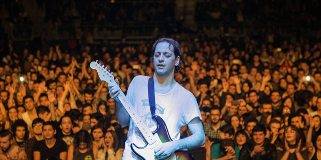 Duman's lead singer Kaan Tangöze was detained in a dawn operation