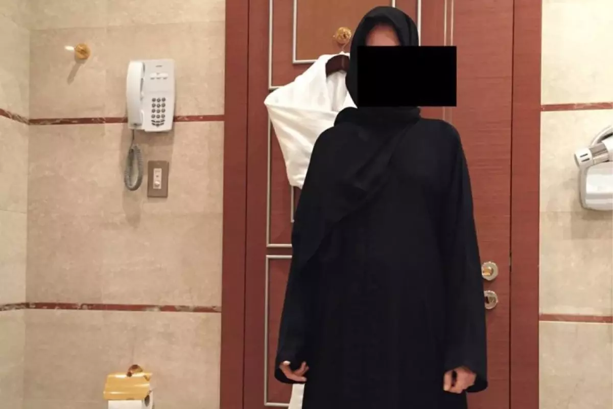 Epstein dosyasından çıkan olay isim! Banyosunda fotoğraf çektirmiş