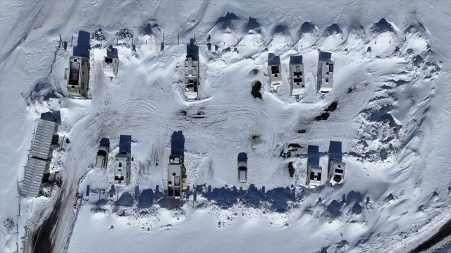 Erciyes Mountain has become the new winter route for caravan enthusiasts