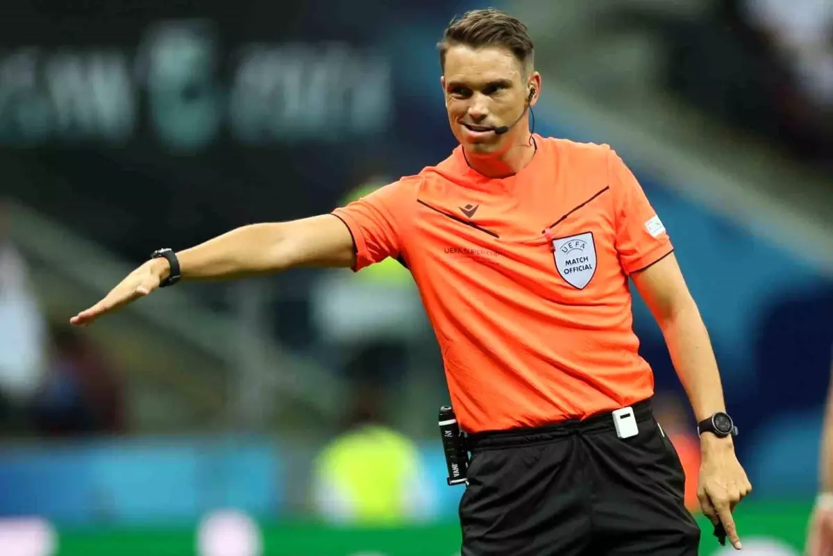 Fenerbahçe Nottingham Forest maçının hakemi Sandro Scharer oldu