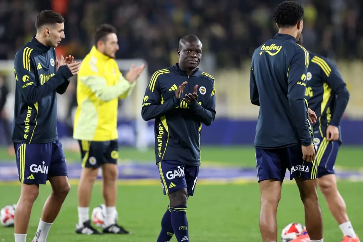 Kante'den Fener taraftarını mest eden hareket