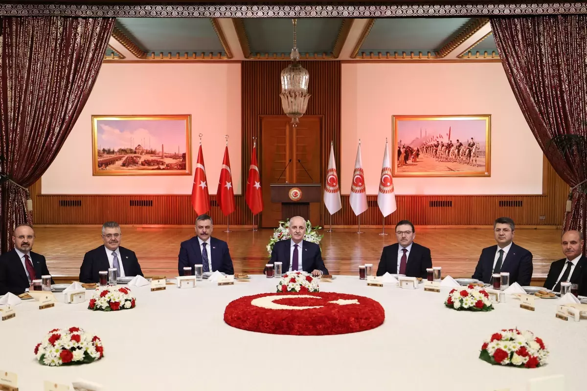 Kurtulmuş: Nihai raporun takdimiyle birlikte meclis olarak tarihi sorumluluğu yerine getirmiş olacağız