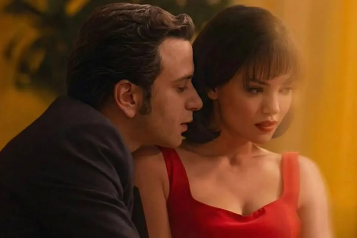 Masumiyet Müzesi dizisindeki öpüşme sahnesine köy sakininden yorum geldi