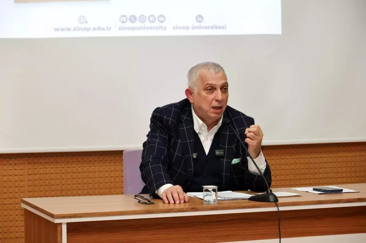 Metin Külünk: "Mesele, hak ile batıl mücadelesinde kimin nerede durduğudur"