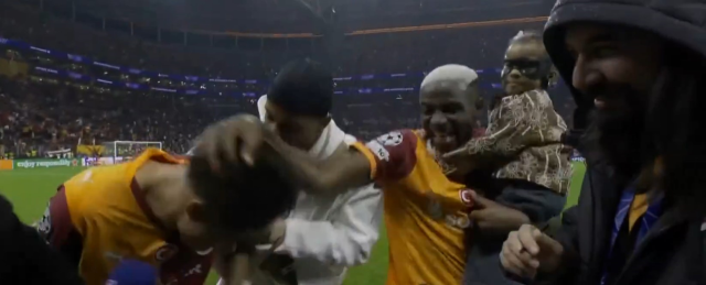 Surprise attack on Gabriel Sara after the match from Osimhen and Lemina