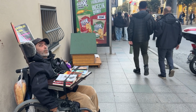 resmen baslarina tas yagdi 19574959 7902 m