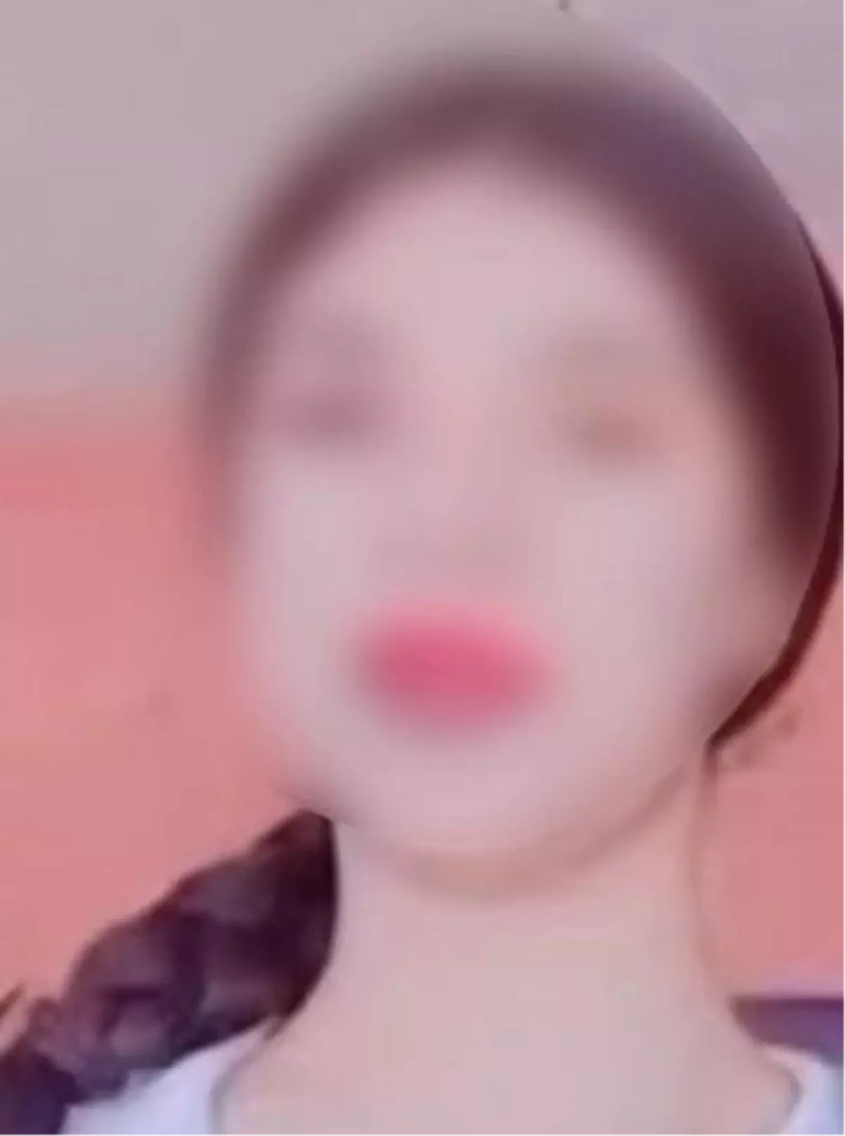 Sultangazi'de ailesi 14 yaşındaki Melisa'nın kaçırıldığını öne sürdü: Arayıp başlık parası teklif ediyorlar