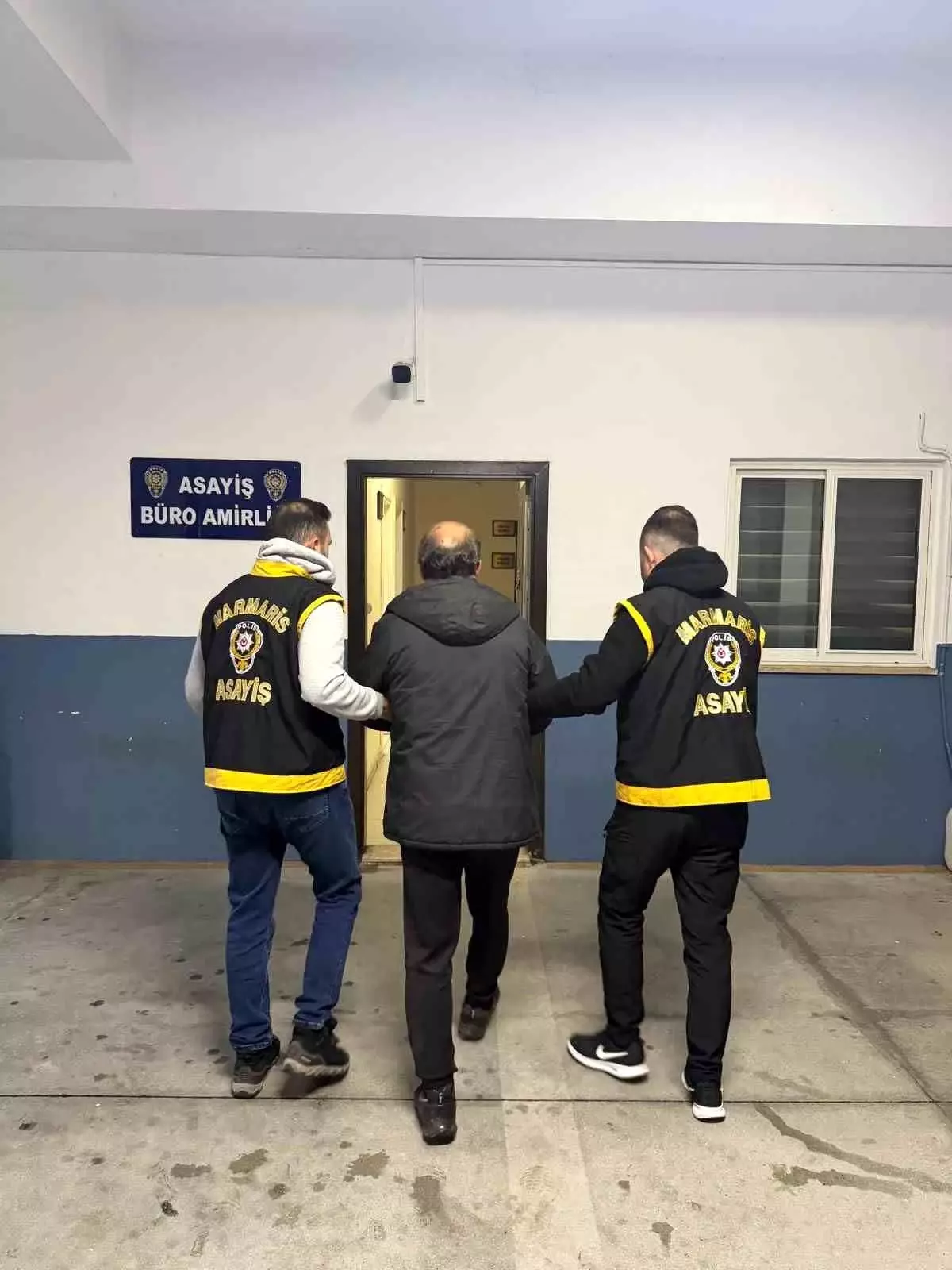 Hapis cezası aranan şahıs Marmaris'te yakalandı