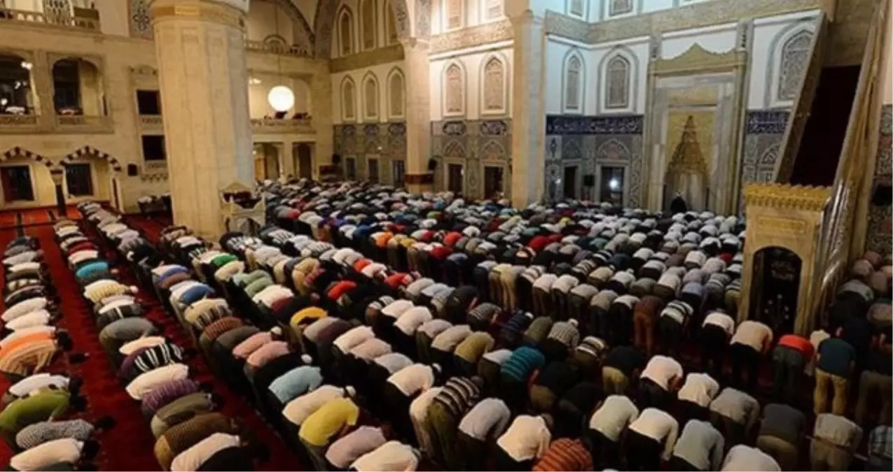 İlk teravih namazı saat kaçta? Teravih namazı kaç rekat, nasıl kılınır? İstanbul, Ankara, İzmir ve il il t...