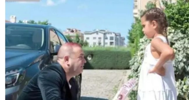 Şafak Sezer'in çocuğu var mı? Şafak Sezer'in kızları Sudem ve Irmak kimdir, kaç yaşında?