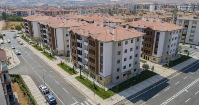 TOKİ MERSİN KURA ÇEKİMİ CANLI İZLE YOUTUBE| Mersin TOKİ kura sonuçları açıklandı mı? TOKİ Mersin kura çekimi saat kaçta, nereden izlenir?