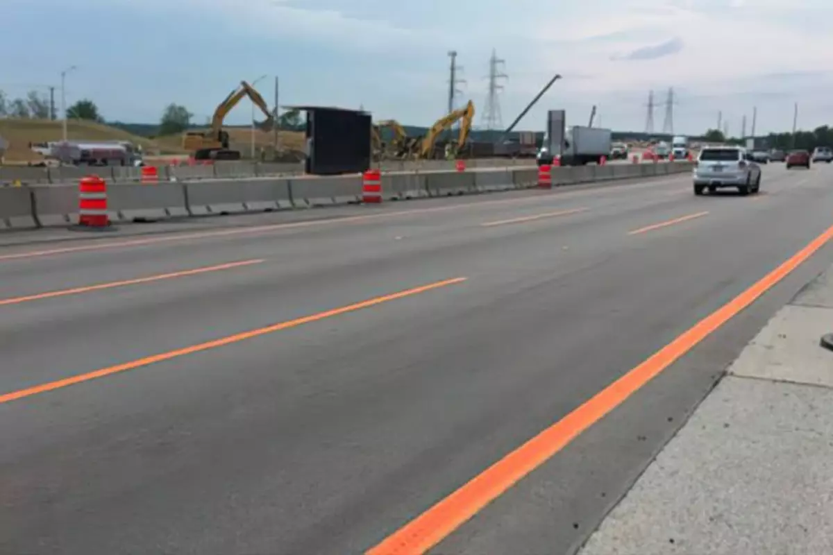 Yeni turuncu şeritler yollardaki yerini almaya başladı