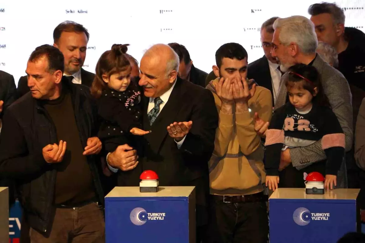 Diyarbakır'da 12 bin 165 konut için kura çekimi yapıldı