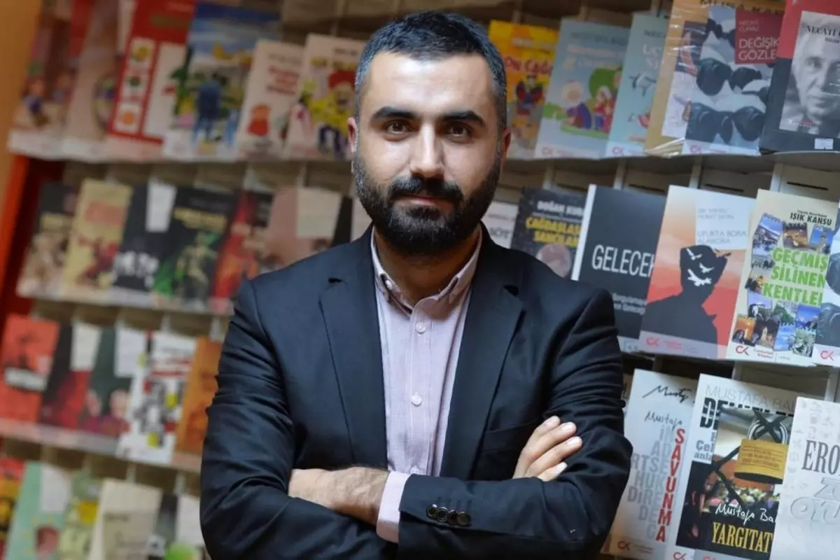 Gazeteci Alican Uludağ gözaltına alındı