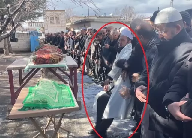 The imam fainted while performing the funeral prayer for his brother, sister-in-law, and nephew