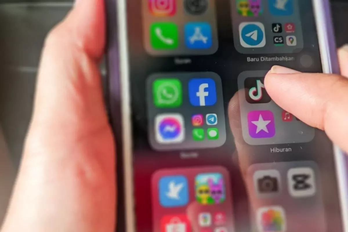 İngiltere'de sosyal medya için emsal düzenleme! 48 saat için kaldırılacak