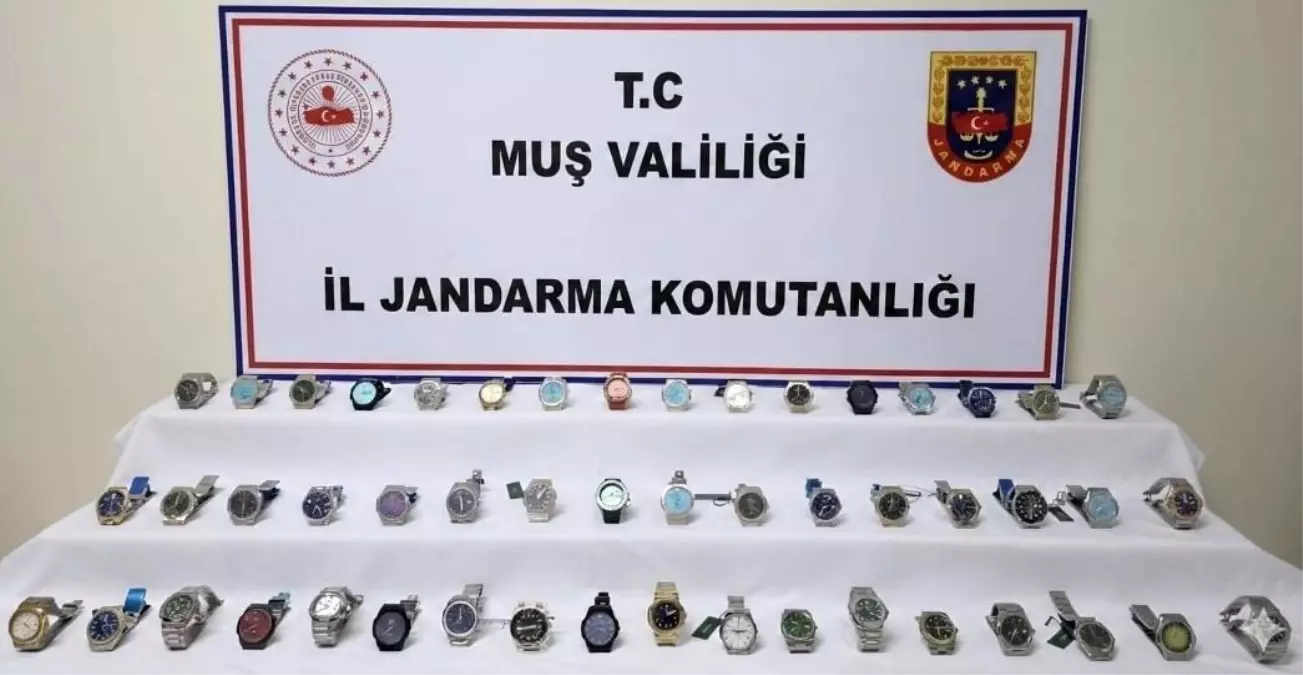 Muş'ta 3 milyon TL değerinde gümrük kaçağı saat ele geçirildi