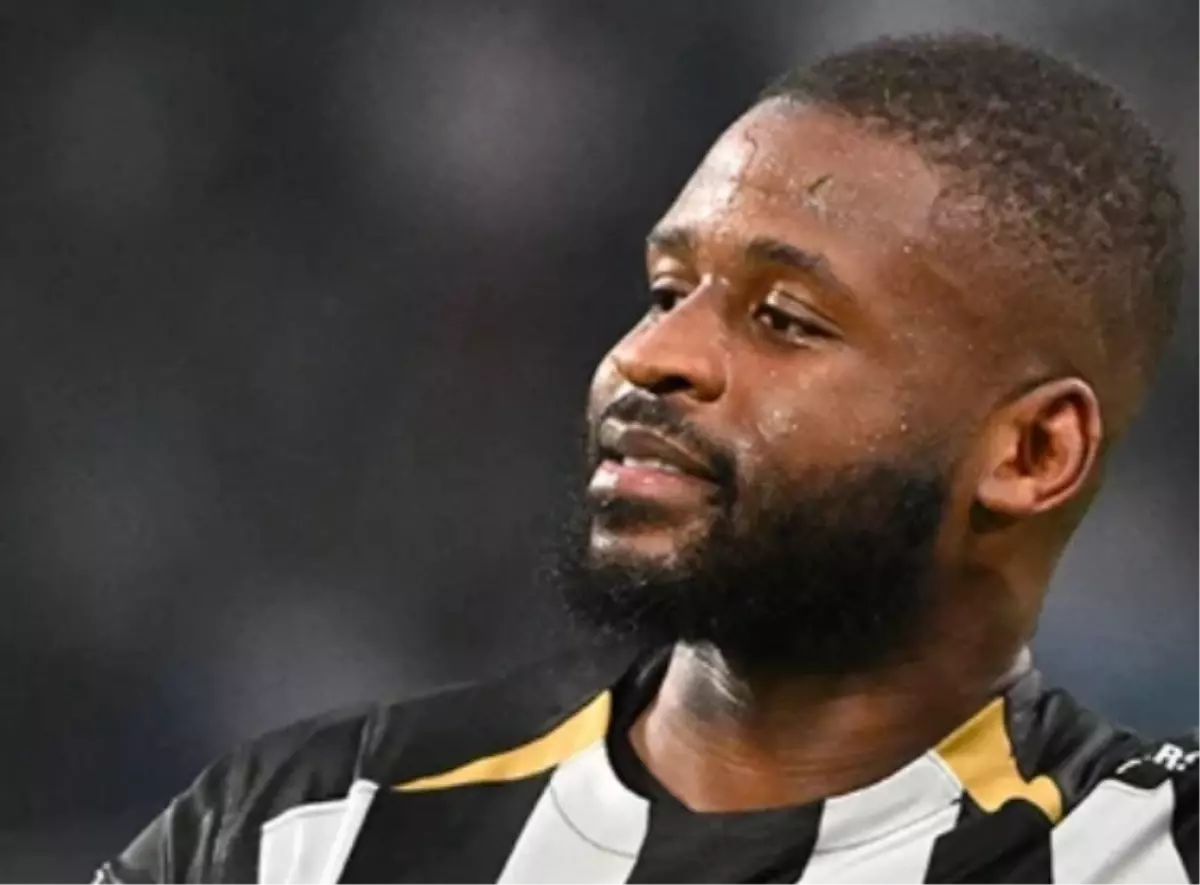 Ousmane Camara kimdir, mevkisi ne, hangi takımda oynuyor? Ousmane Camara Galatasaray' gelecek mi?