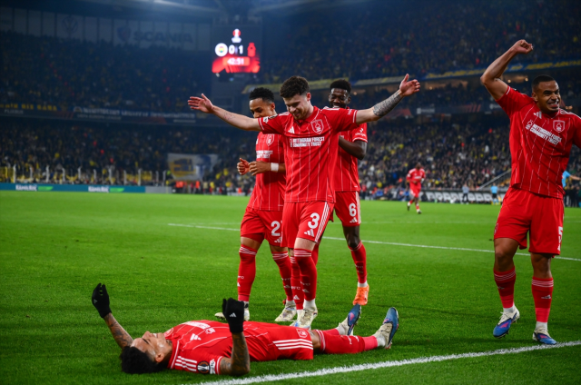 We left the round to miracles! Fenerbahçe lost significantly to Nottingham Forest