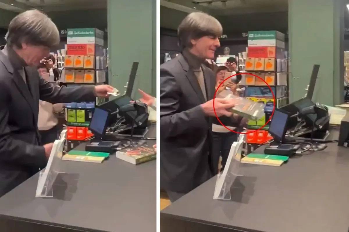 Ünlü isim "Atatürk: Entelektüel Biyografi" kitabını satın aldı