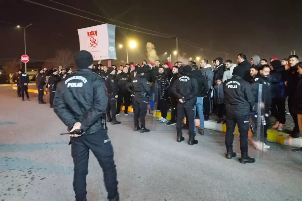 -40 puanlı takımı yenemeyince soluğu tesislerde aldılar