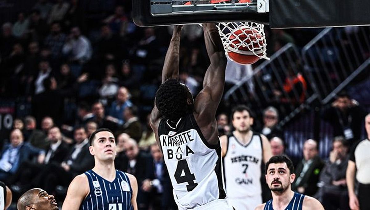 Anadolu Efes: 91-82