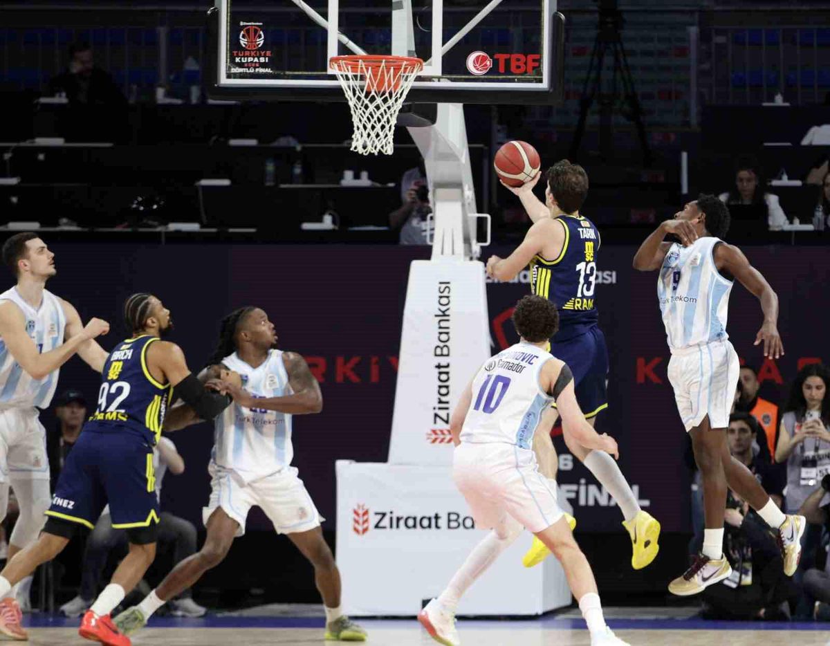 Basketbol Erkekler Ziraat Bankası Türkiye Kupası'nda finalistler belli oldu