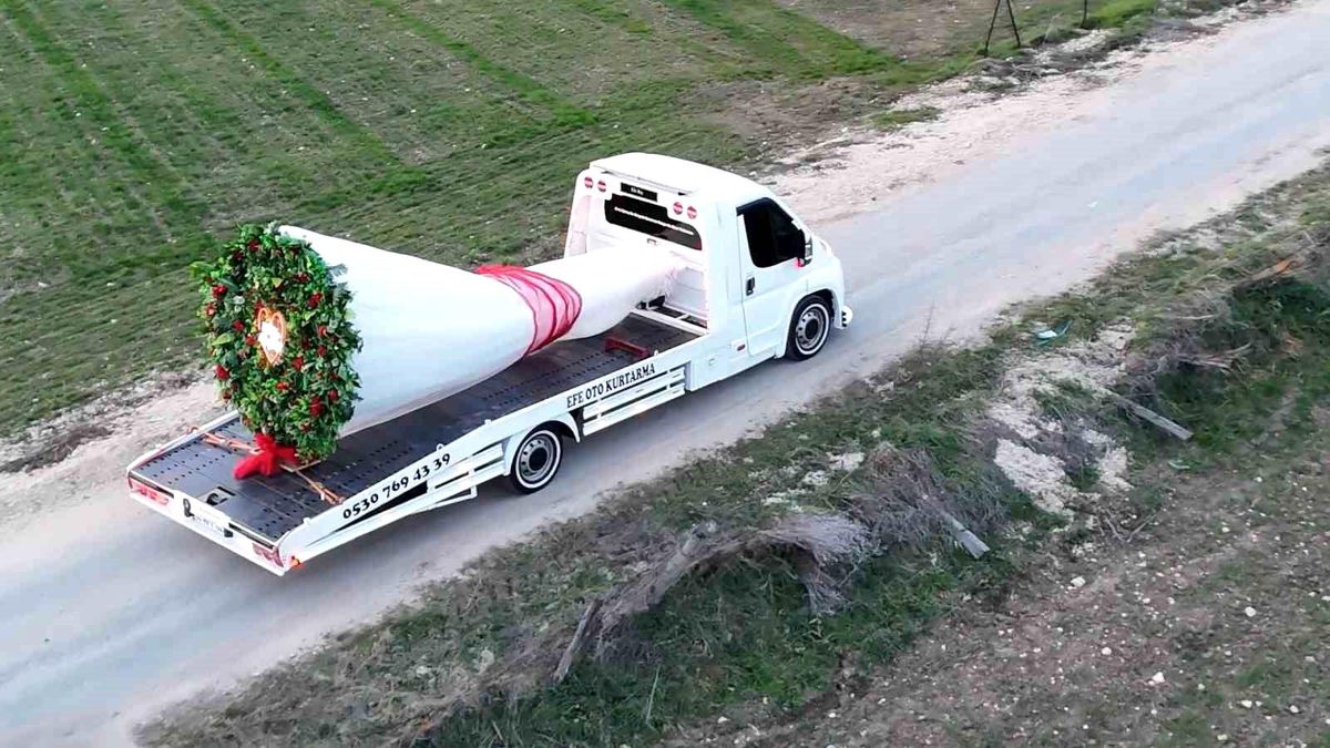 Bolu'da oto kurtarıcıdan görülmemiş evlilik teklifi