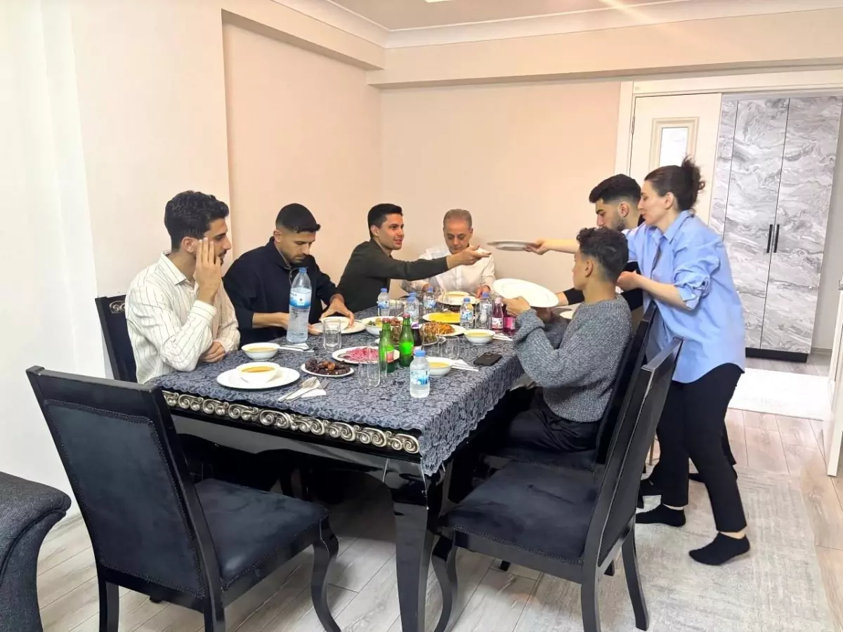 Erzincan'da "Gurbetteki Ailem" projesi ile Ramazan sofralarında sıcak buluşma