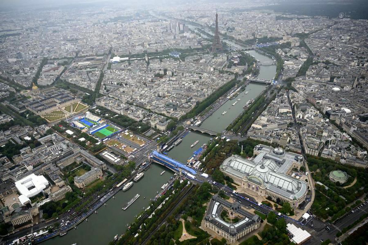 Fransa'nın Uluslararası Turizm Gelirleri 2025'te 77,5 Milyar Euroyla Rekor Kırdı