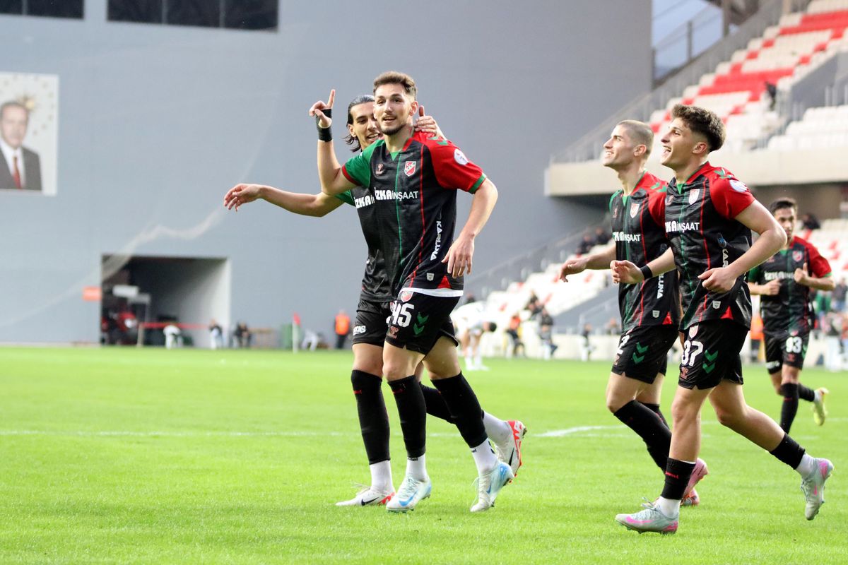 Karşıyaka deplasmanda zincir kıracak