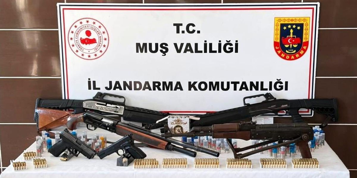 Malazgirt'te ruhsatsız silah operasyonu: 6 kişi tutuklandı