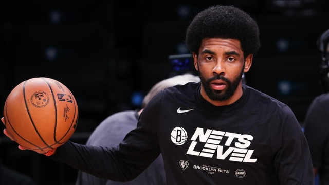 unlu nba yildizi camide ibadet ederken 19585578 914 m