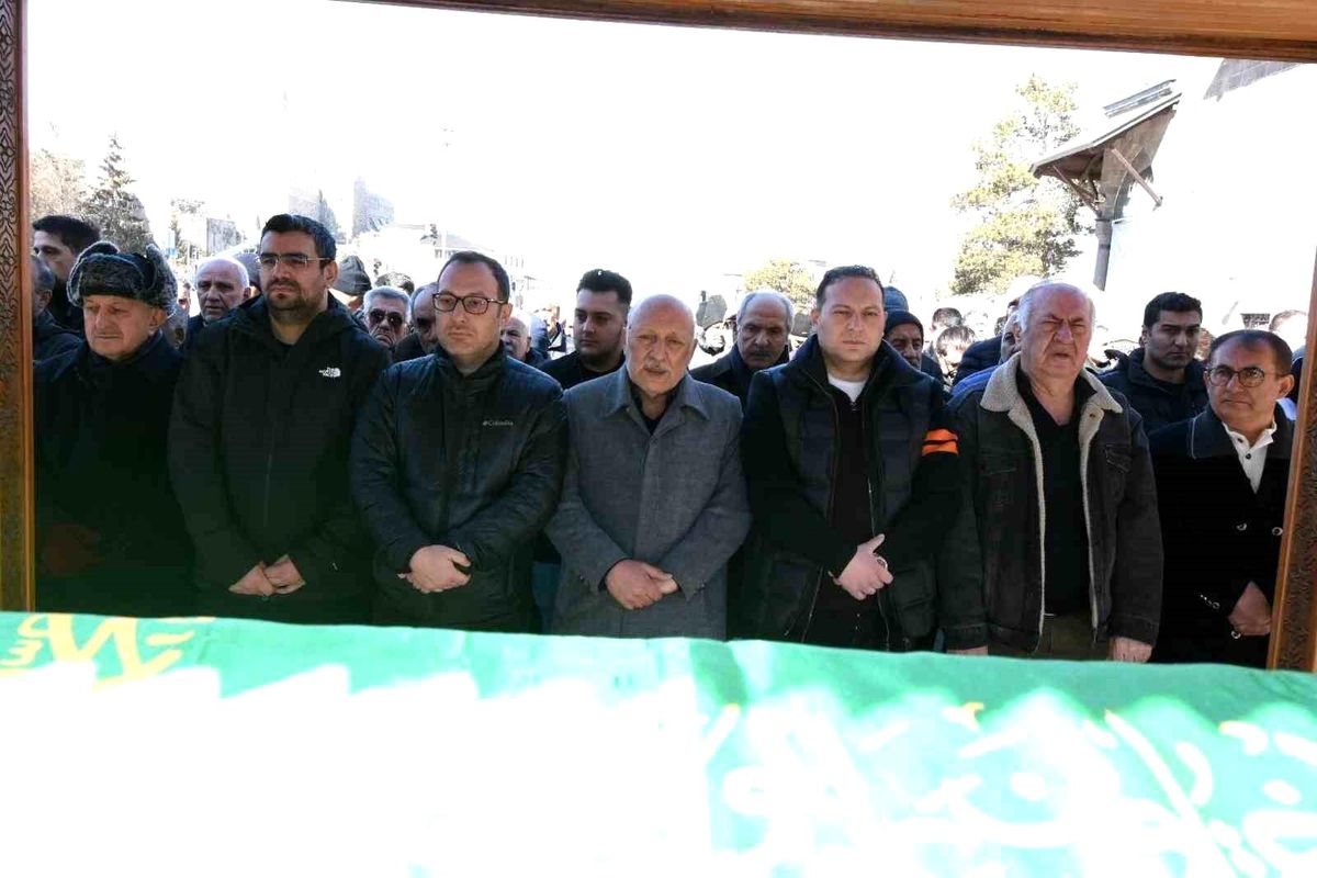 Alper Eminoğlu'nun anne acısı