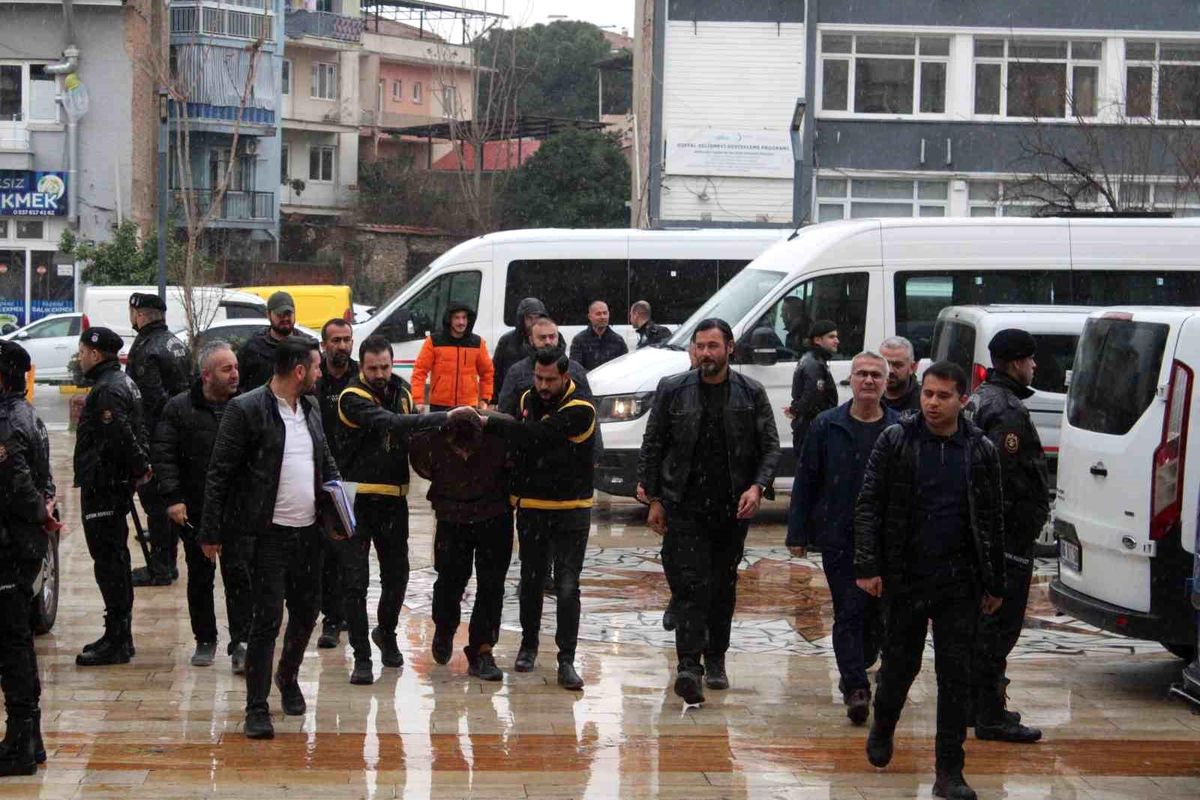 Çakaloğlu cinayetinin şüphelisi adliyeye sevk edildi