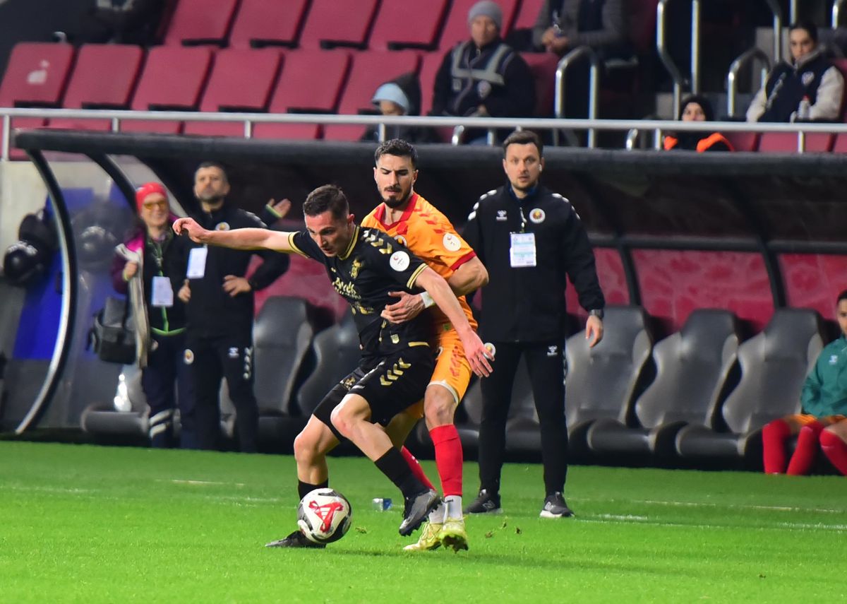 Tire 2021 FK: 1-1