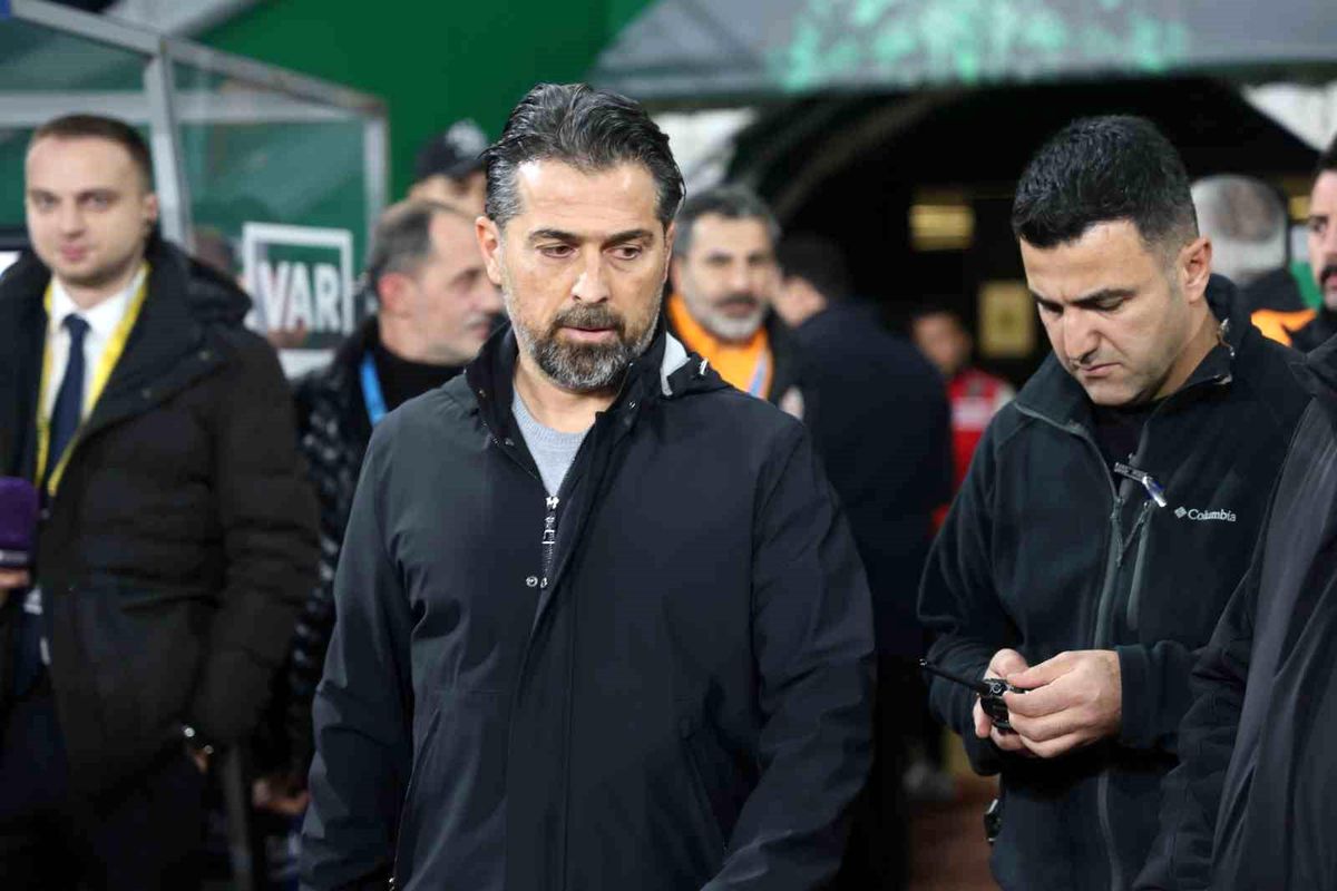 Trendyol Süper Lig: Konyaspor: 0 Galatasaray: 0 (Maç devam ediyor)